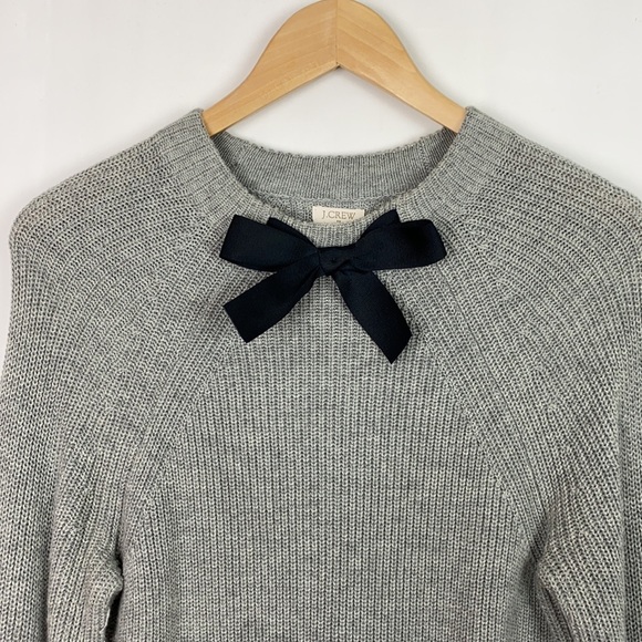 J.Crew XS Factory Gray Sweater Black Ribbon Bow Cotton Blend - Picture 4 of 10